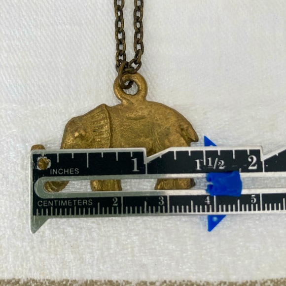 Beautiful Elephant Necklace on Long Chain - Picture 3 of 4